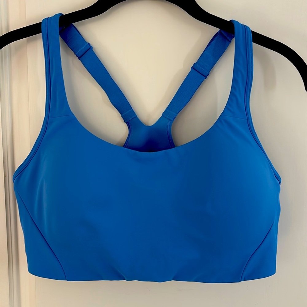 Lululemon - Medium support 36C - sports bra